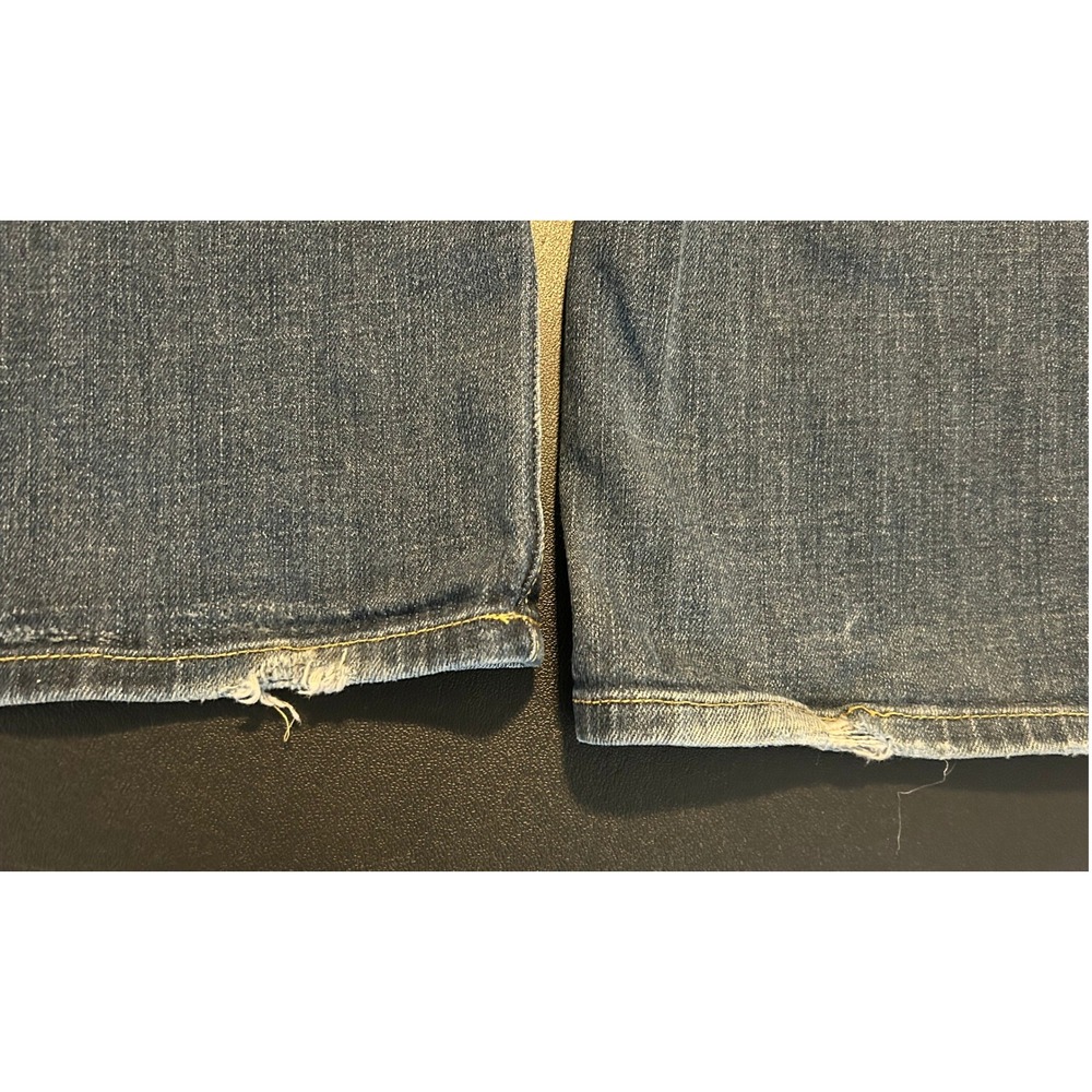 Simply Vera Vera Wang Dark Wash Bootcut Jeans Blue Mid Rise Size 14 1567 - Picture 10 of 11